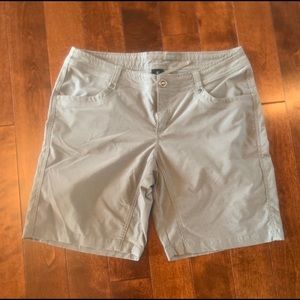 Kuhl women’s shorts